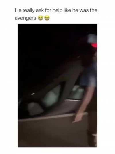 Not sure if this was posted here yet but look at this idiot 😂