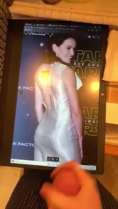 Daisy Ridley week - day 3 - tribute 3 - my bud jerkin his massive cock over daisy ass and huge facial cumshot - If u want 2 b fed celebs and porn and show off jerkin over them on a second screen - public or private sessions - add hertsgirls on k1k