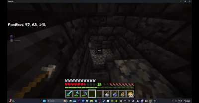 Barely survived against piglin brute in lava