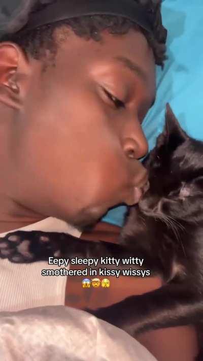 Kissy wishy de wunkus