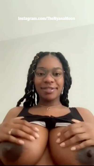 ⬆️ if you’d suck them 😩