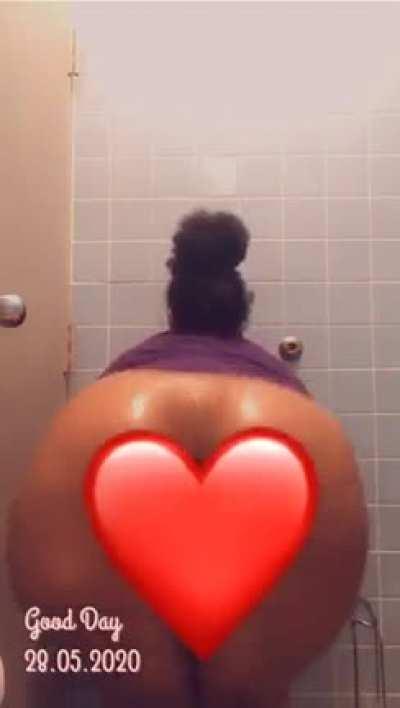 🍑🥰