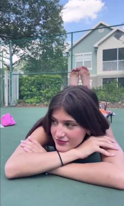 @mariaulaciaa    Jenny soles