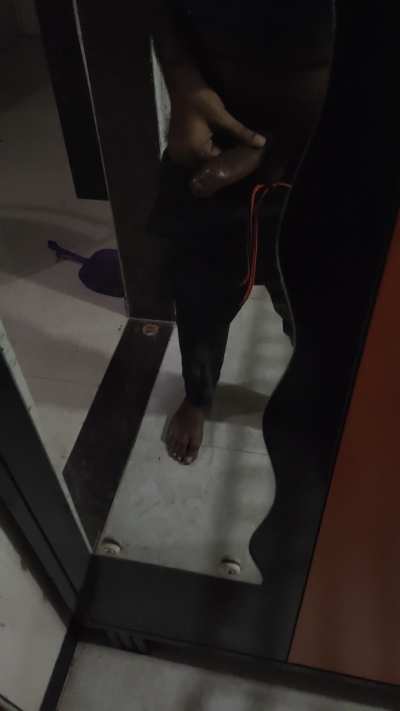 Any milf around here? Male 25