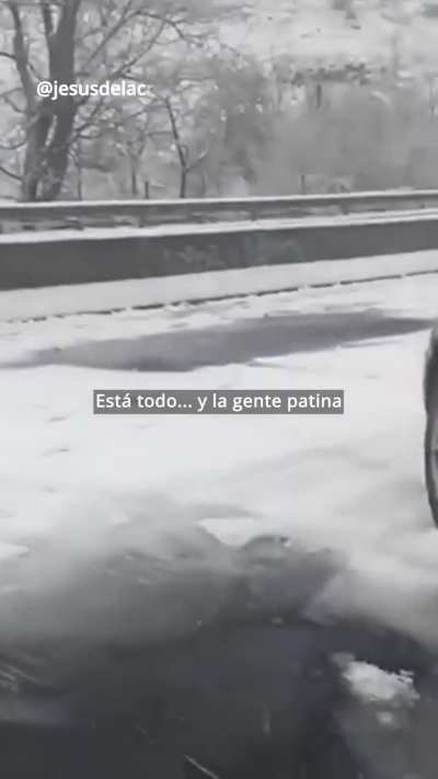 La que se está liando en Madrid con la borrasca Kristin es muy fuerte... 😨😨