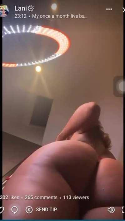 Kalani Rodgers 🍑🍑🍑