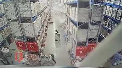 Вспышка слева