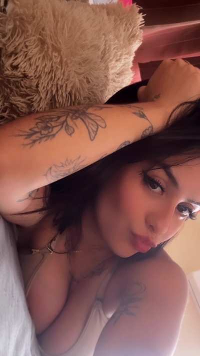 Just filmed my naughtiest solo ever 👀