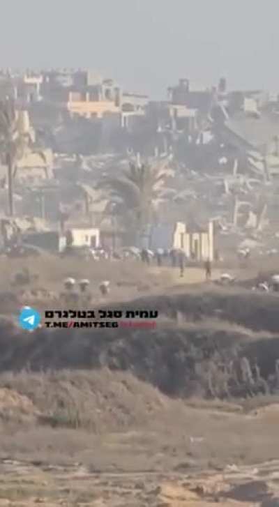 Hamas-nik shot down by the IDF while riding a moving truck near a humanitarian zone. video was recorded in Gaza