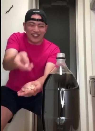 Skips forward 3 seconds on TikTok: