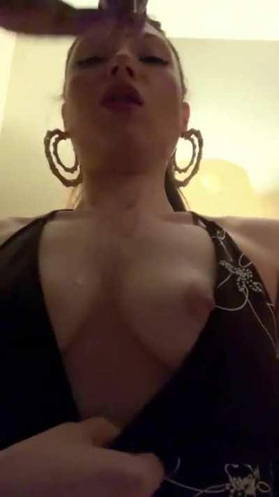 I let him use my mouth until he gives me a facial