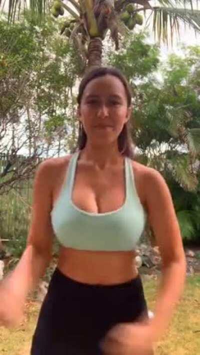 BoutineLA babes are always the best (and bouncy)