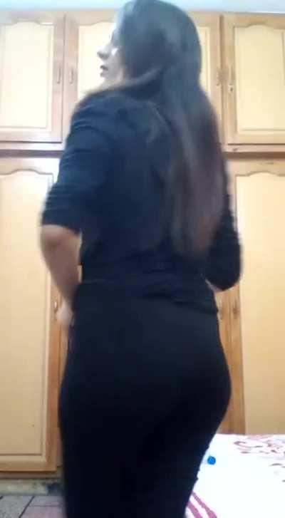 Cute Pakistani GirlFriend Showing B00bs and Pussy With Audio Link in Cmmnts