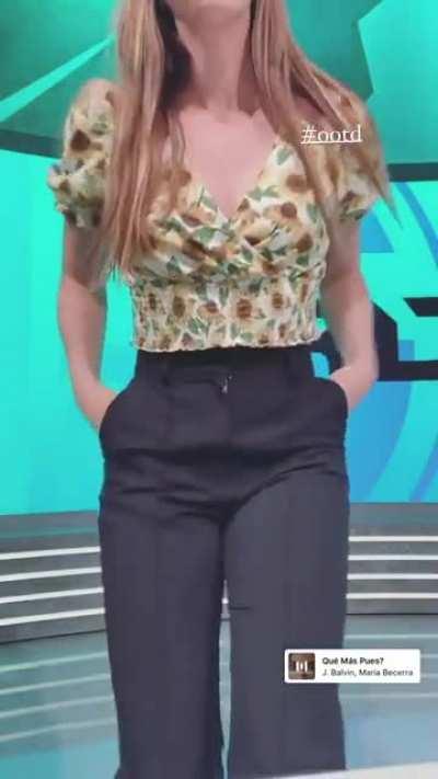 Back with outfit checks