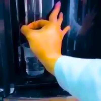 Seniors mentoring the new Staff