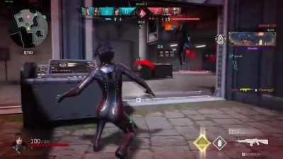 Look how i take 39 dmg every hit. That means he/she only hits headshots with the Hydra. Its just a little suspicious.