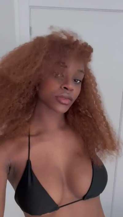 I always wake up in the morning with a wet pussy