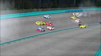 I fully stopped and started driving again at the EXACT moment to avoid all contact