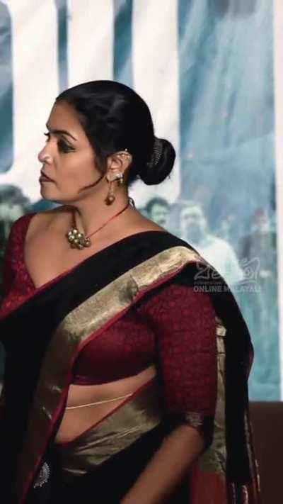 Sandhya Manoj🤤🥵