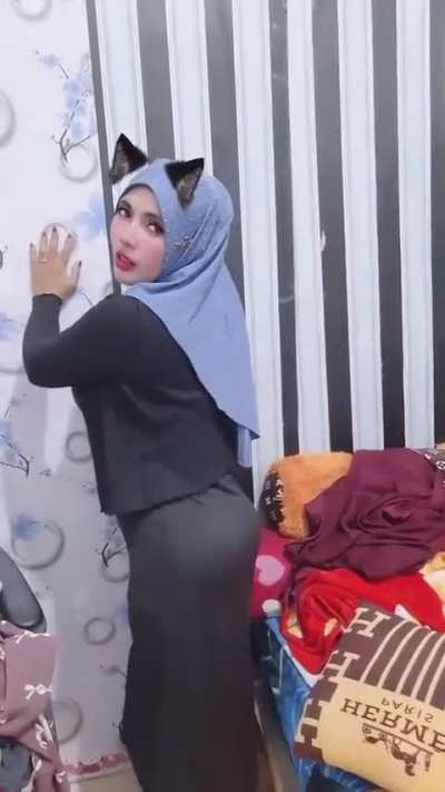 Bigo Live Indonesia – Hijab Montok Seksi 2