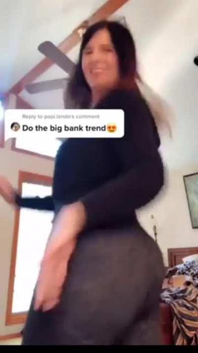 This Milf has serious 🍑