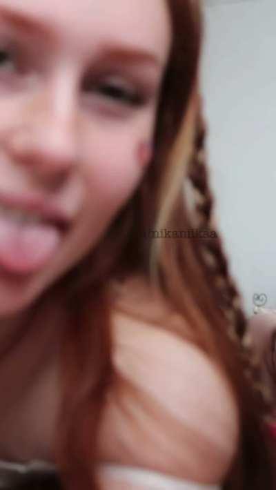 The mirror is proud too