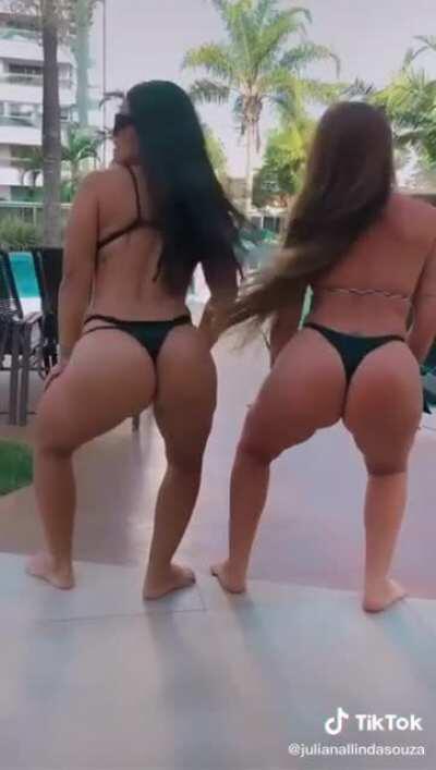 Juliana Souza (@julianallindasouza)