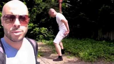 Hey guys i'm in Rantons twitch chat just hanging out