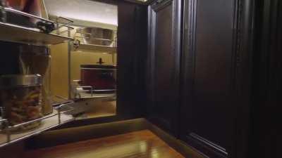 Blind Corner Cabinet Pull-Out