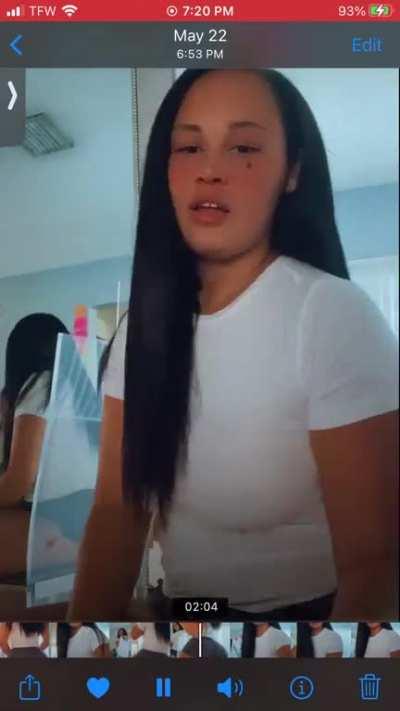 Russialit old live booty so jiggly 😩😩