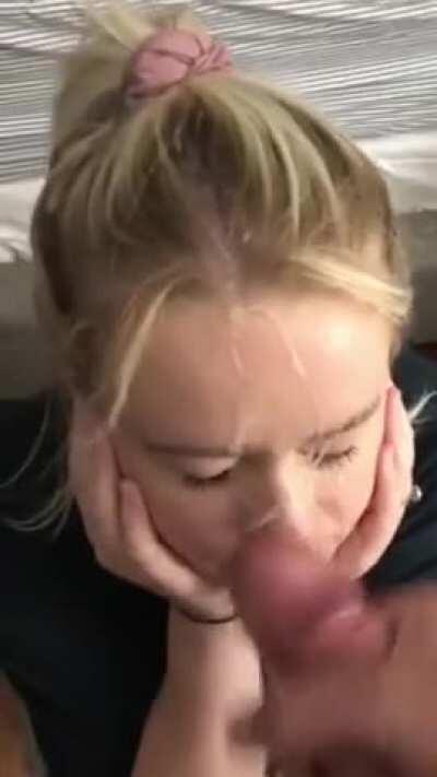 Friend agrees to facial