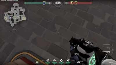 Crazy wall bang my friends found. Obviously no guaranteed kills or anything but doesn't hurt to try if you're positioning at b and you have some time to kill at the beginning of a round! Shout out to the gamer's Neptub and lagoless2 for helping me do this