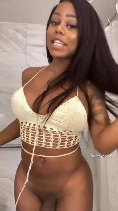 Just wait until she turns around