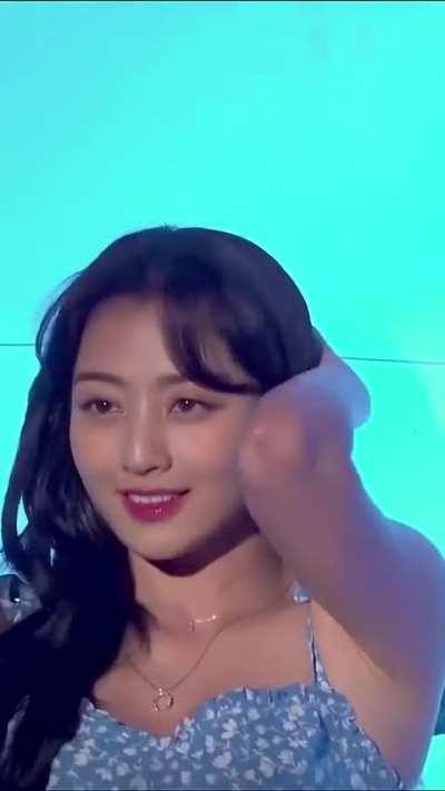 Beautiful Jihyo ✨