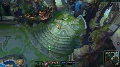 Friend found an interesting gamebreaking bug, Sett vs Tahm Interraction that cost him his ranked game.