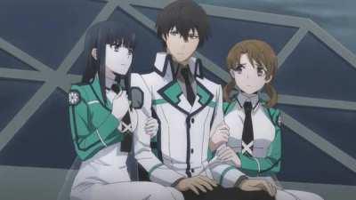 Tatsuya holding by two girls, they cut the foreplay!