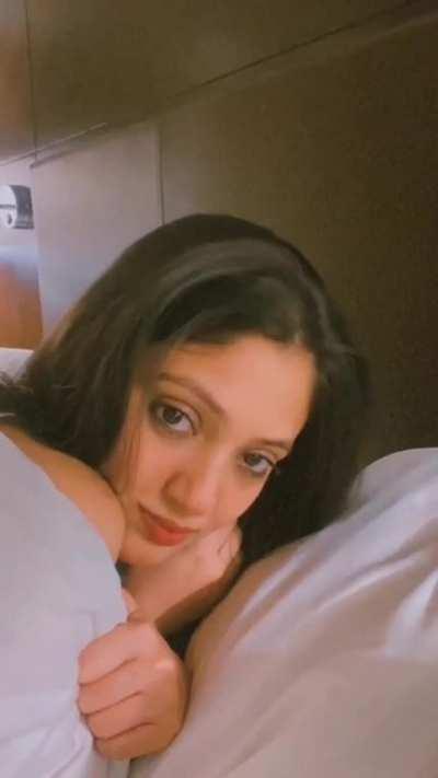 veena nandakumar 🤤😍 inviting tease