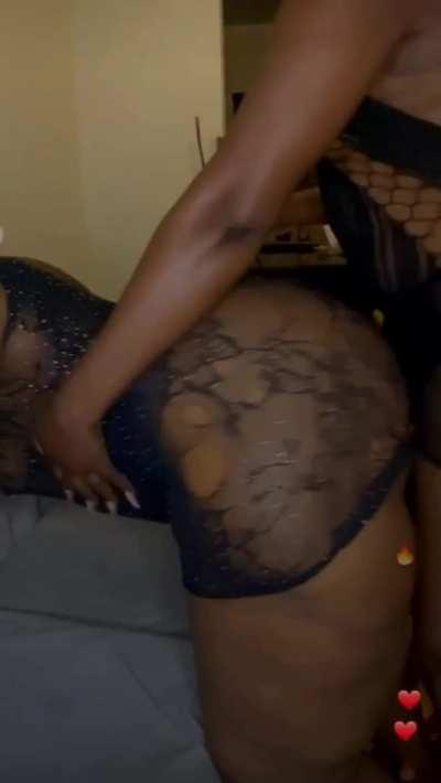 Lesbian dry Humping Best Friend’s Butt Doggystyle