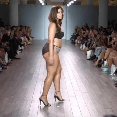 AG In Lingerie (NYFW, 2016)