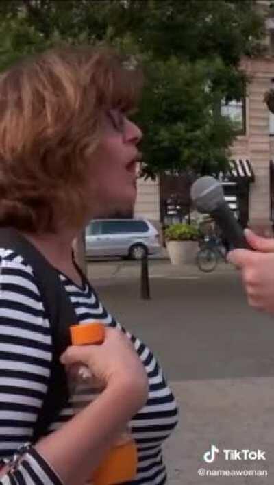 A Karen Takes A Good Hard Look At Her Self