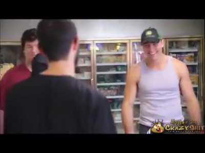 Что ж мне сегодня смешные баяны везде попадаются?