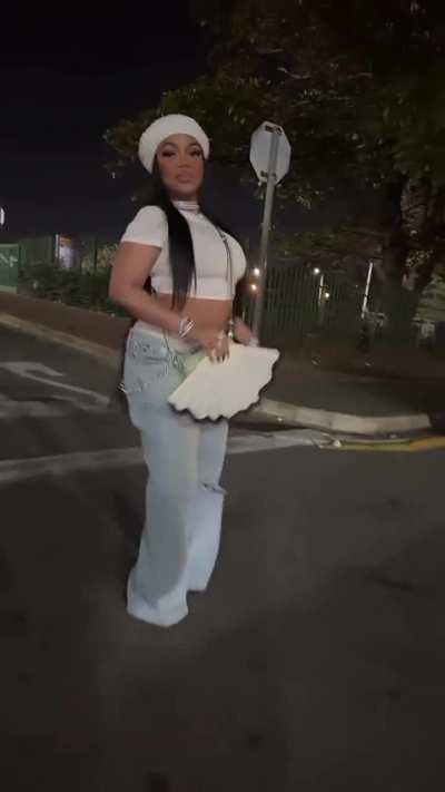 A hottie dj named Tiisetso