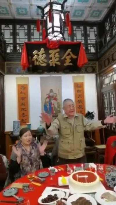 开国上将、最后一任志愿军司令员杨勇将军之子杨小平生日宴发言