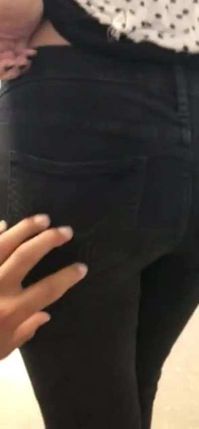 Alissaass getting horny