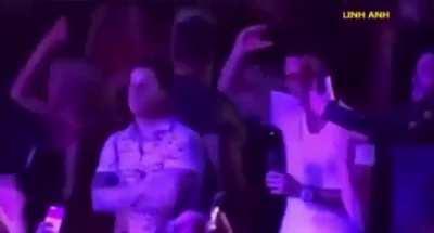 Dios mío, cuanta humildad del bicho