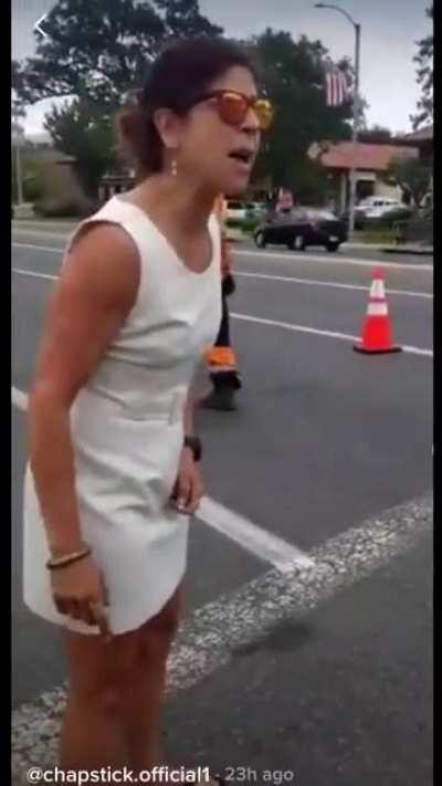 Karen freaks out at the gas company