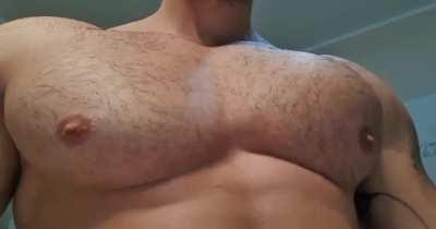 Big enough to play with 🥵