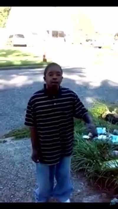 this how niggas be at bruce front door tryna convince him to pick they side on predictions