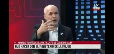 Larreta contestando que haría con el Ministerio de la Mujer