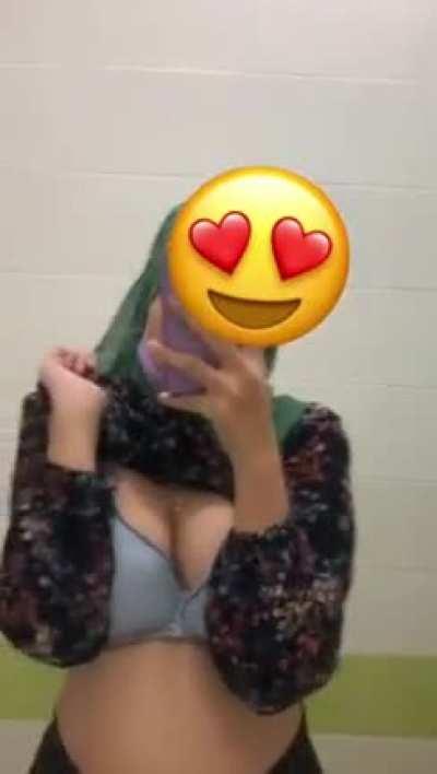 Delicious 💦💦💦